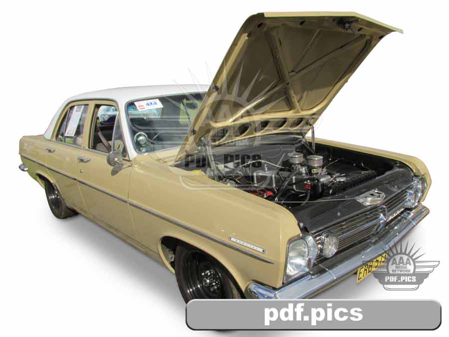 HR Holden Sedan Front Drivers Side View