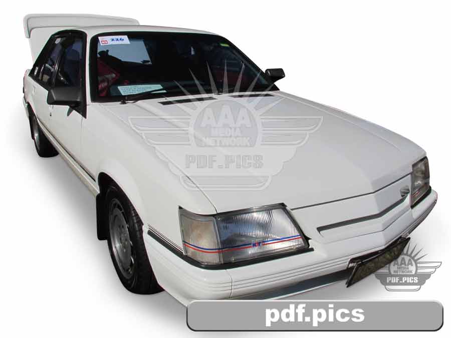 VK Commodore Sedan Front Drivers Side View