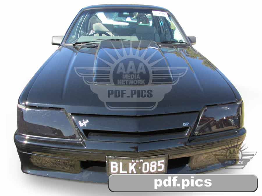 VK Commodore Sedan Front View